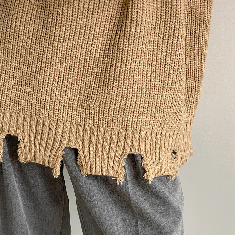 custom-distressed-oversized-knit-v-neck-vest-hem-details