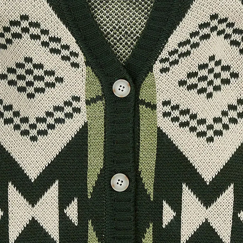custom-kids-nordic-jacquard-v-neck-cardigan-knitting-details