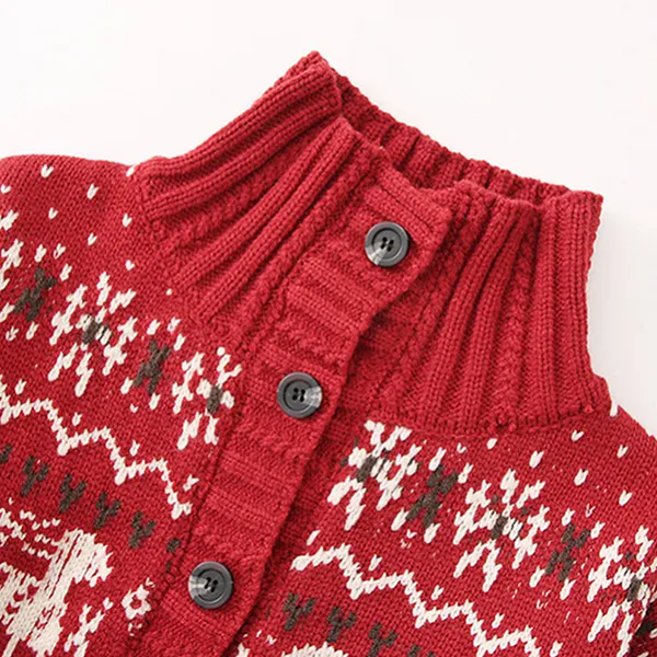 custom-nordic-reindeer-cable-knit-cardigan-collar-details