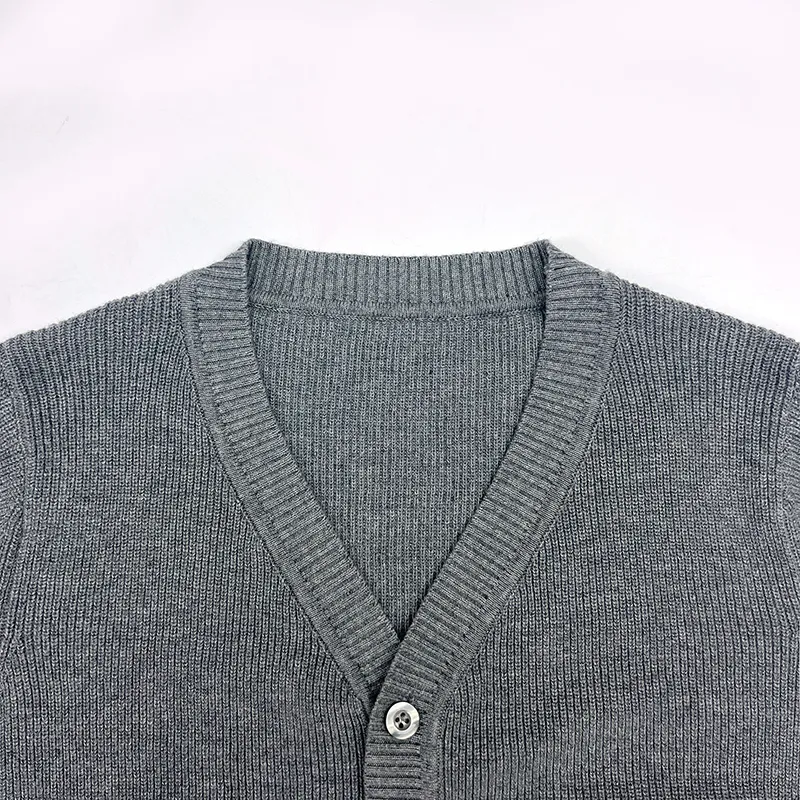 custom-childrens-vneck-button-cardigan-collar-details
