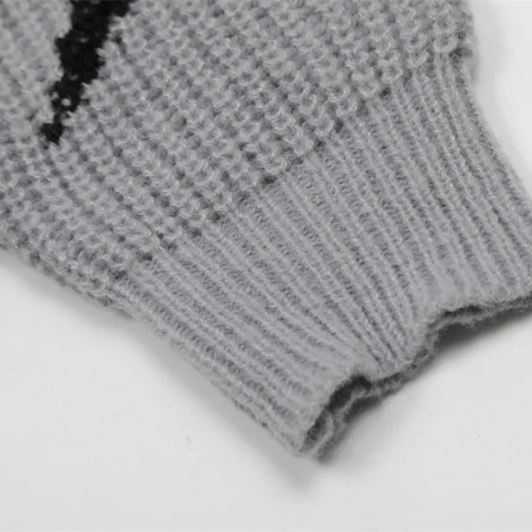custom-oversized-jacquard-zip-up-mock-neck-sweater-sleeve-details