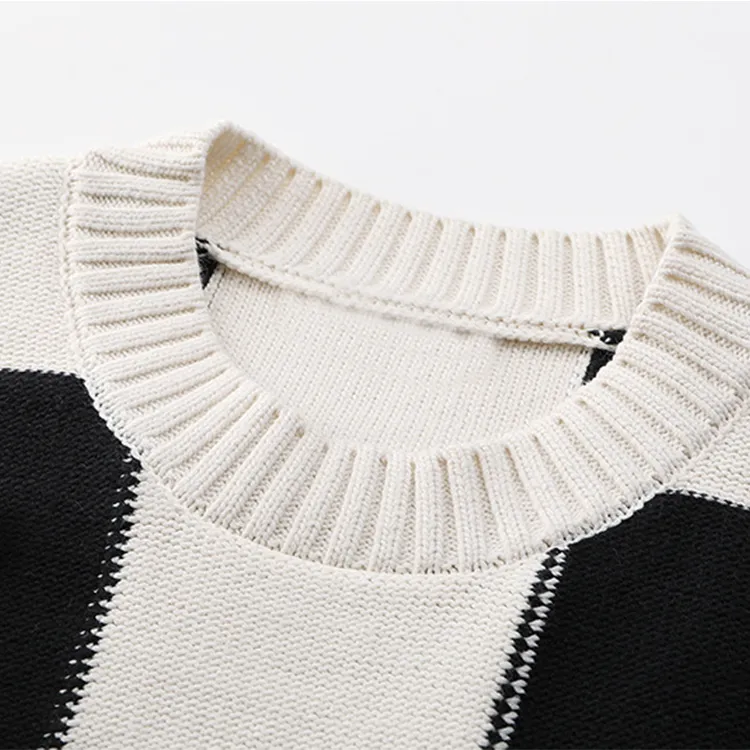 custom-checkerboard-floral-knit-vest-collar-details