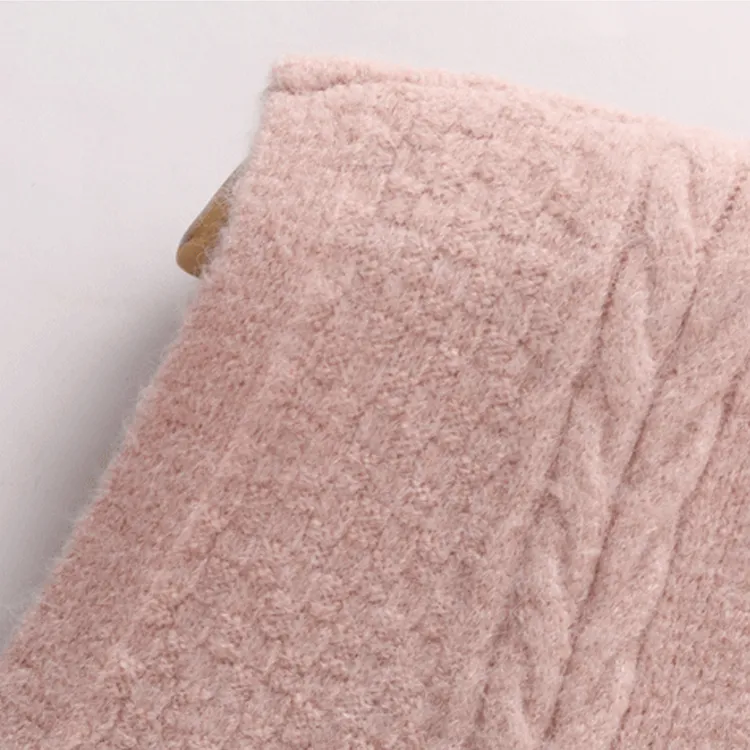 custom-double-breasted-cable-knit-vest-knitting-details