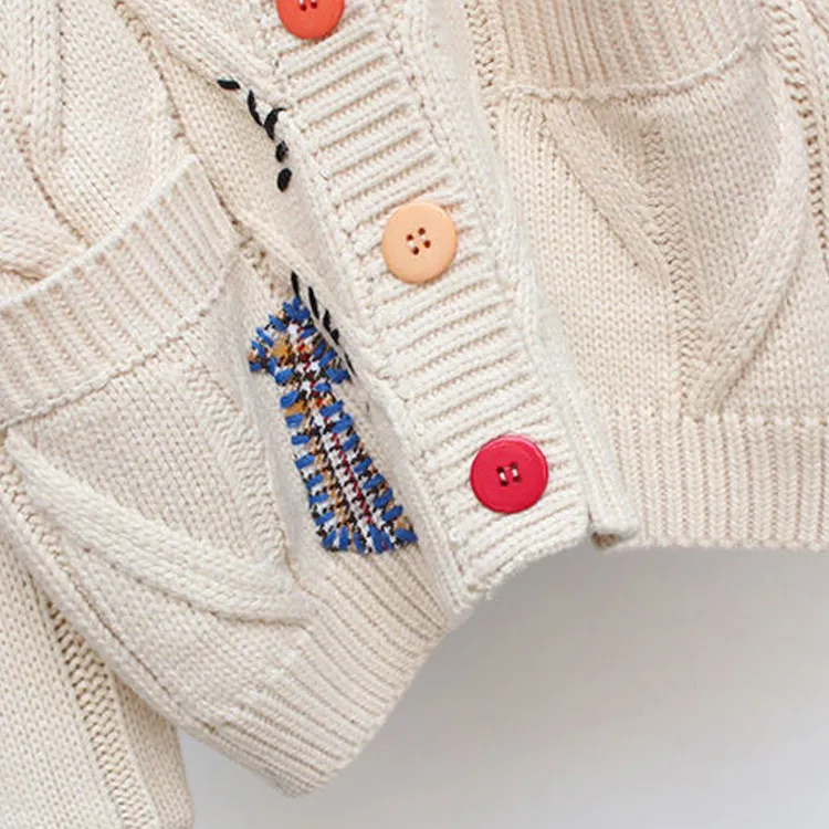 custom-oversized-cable-knit-embroidered-cardigan-hem-details