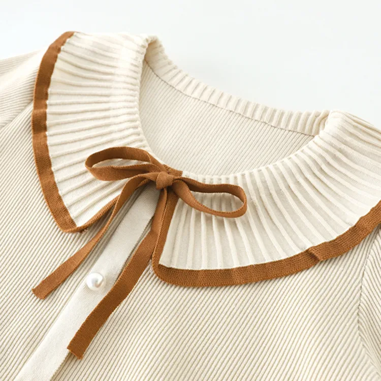 custom-pleated-peter-pan-collar-cardigan-sweater-collar-details