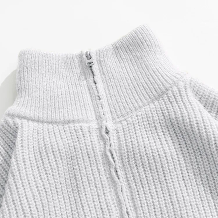 custom-minimalist-ribbed-zip-up-knit-jacket-collar-details