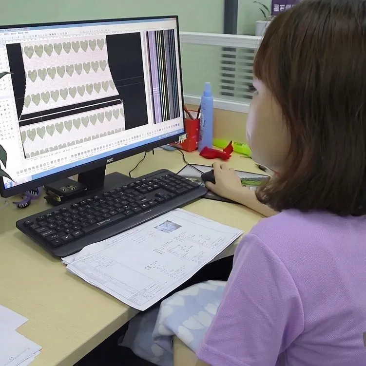 Knitting pattern programming