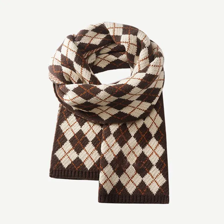 argyle pattern knit scarf brown