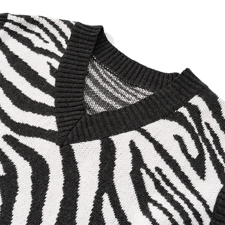zebra print knit v neck vest collar details